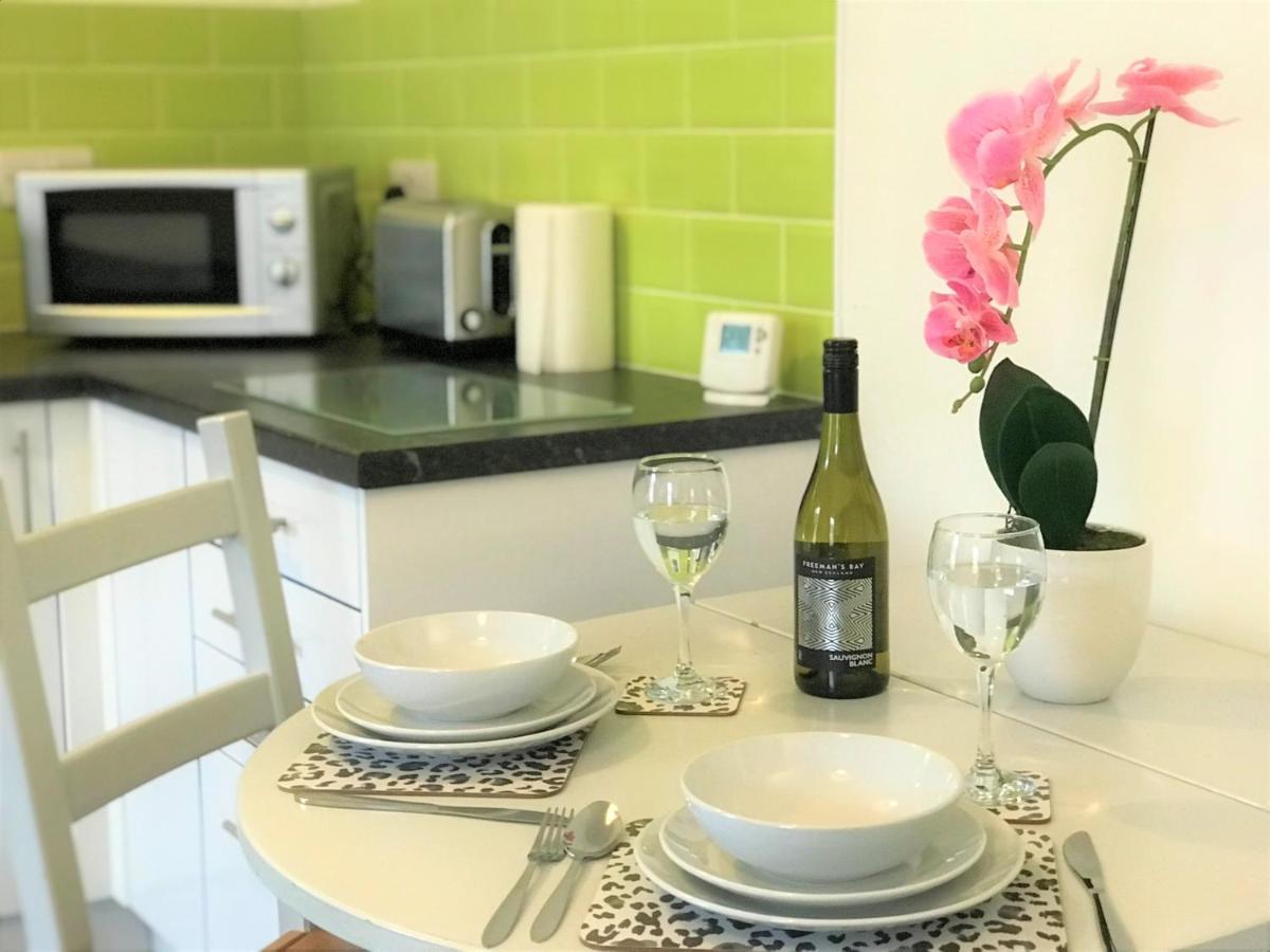 Restful 1-bedroom Flat In St Helens St Helens (Merseyside)